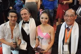 越南杂技团荣获2013年国际奖项