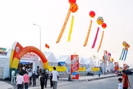 2013年越中国际贸易展销会在谅山省举行