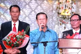 老挝政府副总理在会上发表讲话