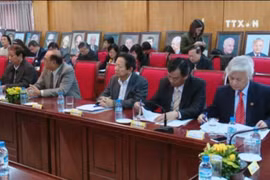 加强民间交流 促进越奥合作