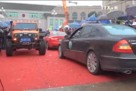 越南试开通芒街国际口岸跨境自驾游项目
