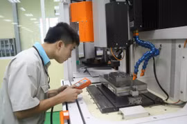 世界银行：越南经济尽管有所增长但仍需改善营商环境 