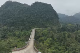 “探寻长山传奇小道之旅”—— 追寻红色历史旅程