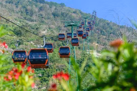 组图：越南西宁省黑婆山旧貌换新颜