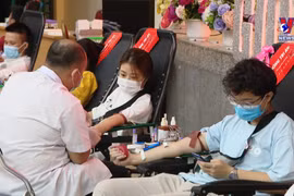 中央血液学与输血医学院向南方支援血液