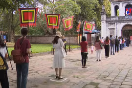 河内旅游景点重新开门迎客 