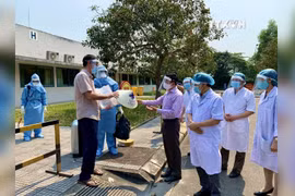 第33号新冠肺炎患者在承天顺化省治愈出院