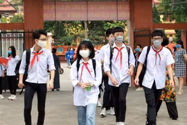 强化各所学校的防疫责任意识