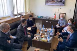 阿尔及利亚国家电视台希望加强与越南电视台的合作