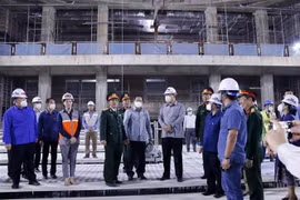 老越合作委员会主席高度评价越南援建老挝国会大厦项目的质量 