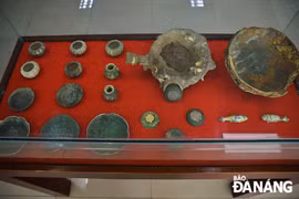 岘港博物馆举行海底沉船中陶瓷器系列展