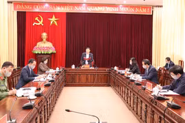 新冠肺炎疫情:北宁省全力抓好与第262例患者密切接触者的排查处置 患者工作车间暂时停产