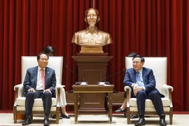 河内市热烈欢迎韩国投资商前来投资兴业