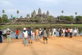 柬埔寨旅游企业获三个月免税待遇