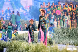 第七次胡志明市奥黛节预计将于9月底举行