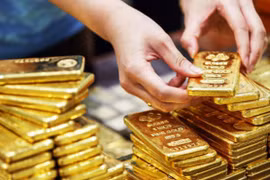 6月3日越南国内黄金价格下降15万越盾