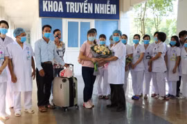 新冠肺炎疫情：宁平省最后一名患者痊愈出院