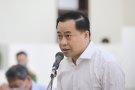 岘港市两名原领导和潘文英武勾结操纵土地价格案件二审开庭