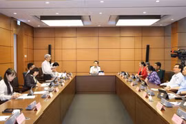 第十四届国会第九次会议：建议完成向近8000万公民发放公民身份号码的计划