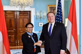 美国与印尼强调确保严格遵守有关东海国际法的目标