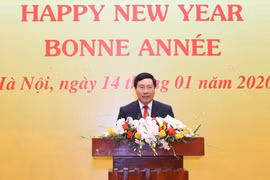 各国驻越外交使团见面会在首都河内举行