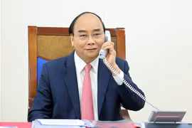 越南政府总理阮春福与荷兰首相吕特通电话 