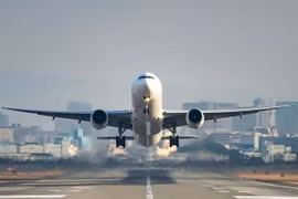 政府总理要求仔细审查新成立航空公司的相关事宜