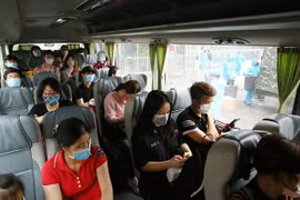 新冠肺炎疫情：乘客乘坐飞机、客车、火车必须进行强制性健康申报
