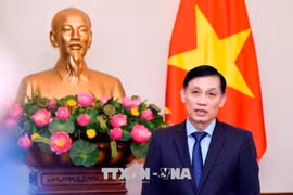 越柬边界地形图交接仪式在越南西宁省木排国际口岸举行