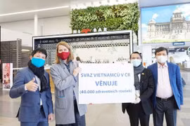 进一步增进越南与捷克友好情谊