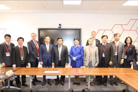 越南计划与投资部部长阮志勇率团访问英国和印度