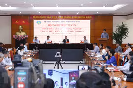 阮春强部长：促进农业生产确保满足国内市场和出口的需求
