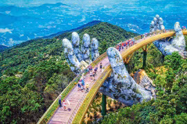 体验安全迷人的越南旅游