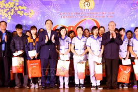 陈国旺和武文赏赴基层开展春节前慰问活动