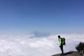 在老街省沙坝征服伊比云海