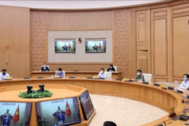阮春福总理：加快资金到位进度，刺激经济增长