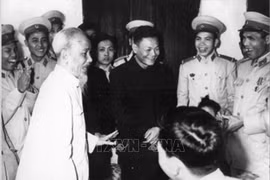 胡志明主席——党和民族革命事业一面道德明镜