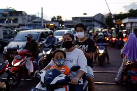 印尼和菲律宾报告新冠肺炎确诊病例大幅增加