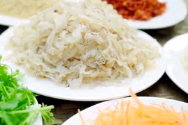 明州岛乡的美食：水母沙拉