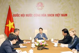 越南国会主席阮氏金银与新西兰议会议长通电话