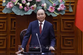 越南政府总理阮春福会见在越南投资兴业的韩国企业代表团 