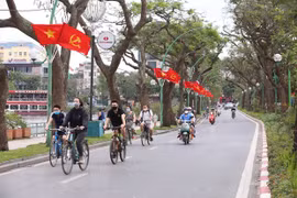 新冠肺炎疫情：河内市社交距离限制措施放宽但不放松