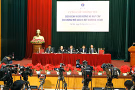 卫生部副部长阮青龙：保持冷静 无需恐慌 有信心战胜疫情