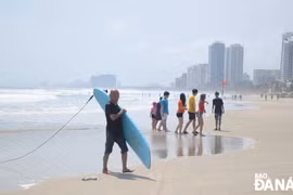 岘港市旅游克服疫情影响 迎难而上