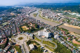 力争到2025年把老街省建设成为北部山区与丘陵地区的发达省份 