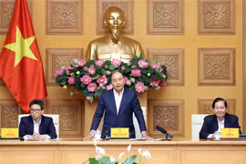 政府总理阮春福主持召开中央工资制度改革指导委员会会议