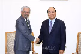 越南政府总理阮春福会见联合国常驻越南协调员马特拉