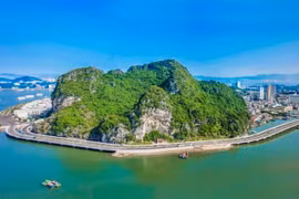 广宁省将在环海公路上打造“遗产之路”装饰项目