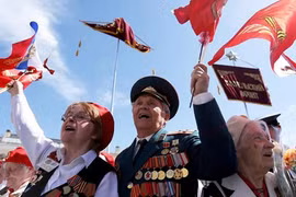 越共中央总书记、国家主席阮富仲向俄罗斯总统普京致贺信 祝贺伟大的卫国战争75周年