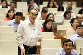 第十四届国会第九次会议：采取有力措施推动企业复工复产